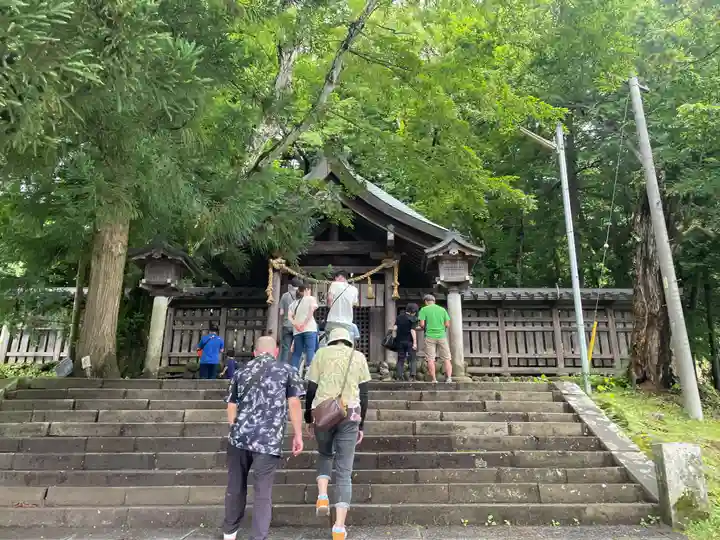 諏訪大社上社前宮(長野県)