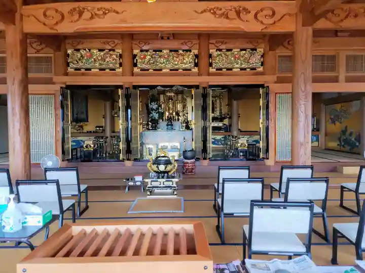 教蓮寺の本殿・本堂