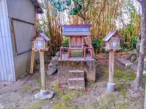 神明社（下一色）の末社