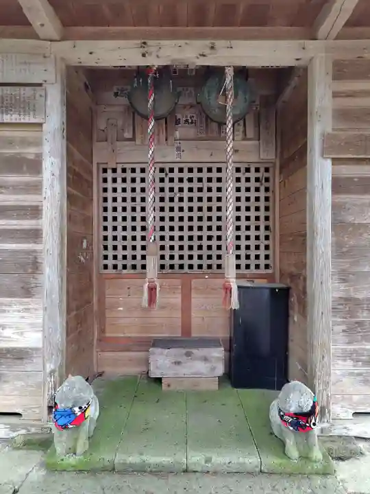 犬の宮猫の宮(山形県)