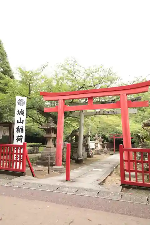 松江城山稲荷神社(島根県)