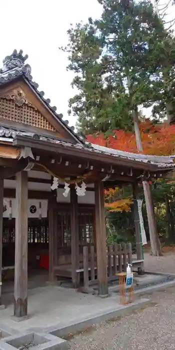 高野神社の本殿