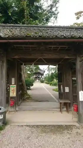 小田井縣神社の山門・神門