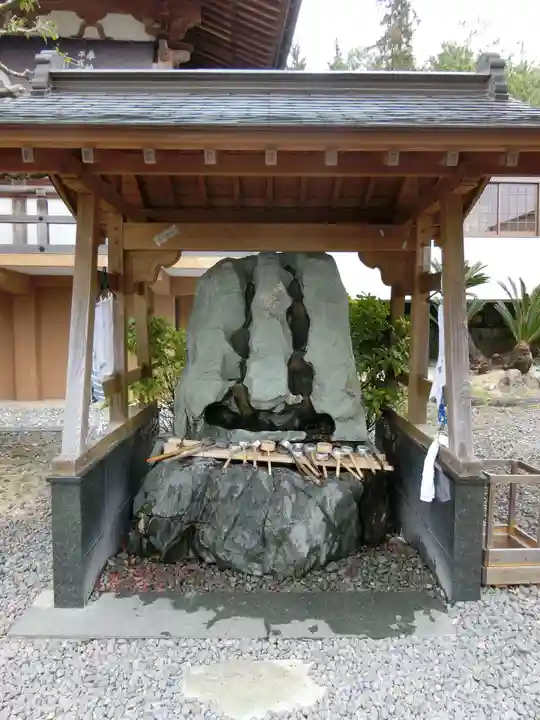 十楽寺の手水舎