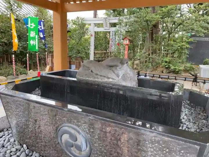 亀ケ池八幡宮の手水舎