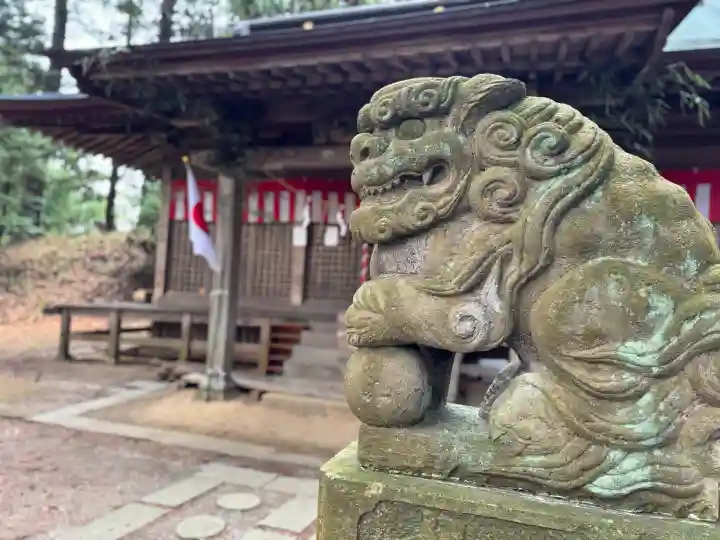 直毘神社の{uncategorized: "未分類", other: "その他", undefined: "問題あり", building: "その他建物", grave: "お墓", sacred_gate: "鳥居", guardian: "狛犬", statue: "像", buddha: "仏像", history: "歴史", nature: "自然", garden: "庭園", animal: "動物", pagoda: "塔", temizu: "手水舎", mountain_gate: "山門・神門", sanctuary: "本殿・本堂", subordinate: "末社・摂社", art: "芸術", scenery: "景色", jizo: "地蔵", ema: "絵馬", goshuin: "御朱印", omikuji: "おみくじ", items: "授与品その他", amulet: "お守り", goshuincho: "御朱印帳", eats: "食事", festival: "お祭り", votive_dance: "神楽", shichigosan: "七五三参", wedding: "結婚式", experience: "体験その他", initially: "初詣", around: "周辺", anti_infection: "感染症対策"}