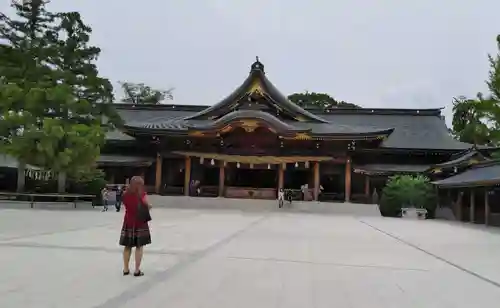 寒川神社の本殿・本堂