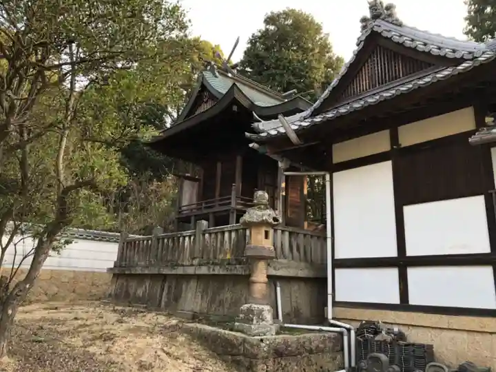 鴨神社の本殿・本堂