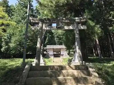 宮内八幡神社の鳥居