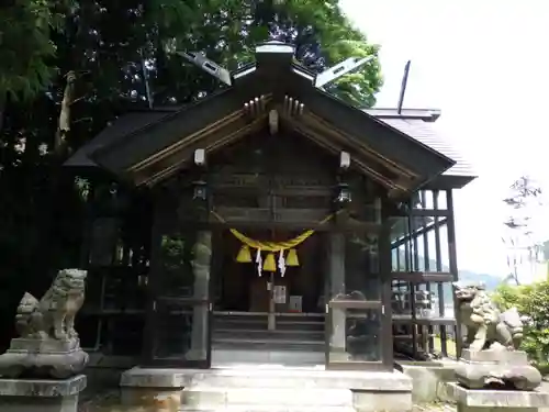 宇奈月神社の本殿・本堂