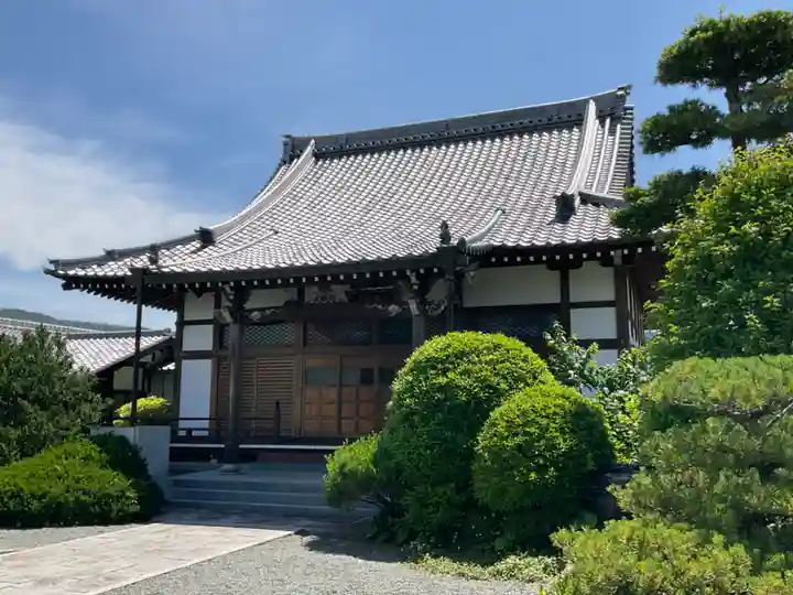 光忠寺の本殿・本堂