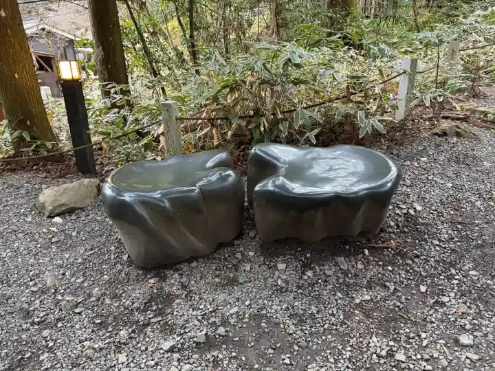 貴船神社結社の{uncategorized: "未分類", other: "その他", undefined: "問題あり", building: "その他建物", grave: "お墓", sacred_gate: "鳥居", guardian: "狛犬", statue: "像", buddha: "仏像", history: "歴史", nature: "自然", garden: "庭園", animal: "動物", pagoda: "塔", temizu: "手水舎", mountain_gate: "山門・神門", sanctuary: "本殿・本堂", subordinate: "末社・摂社", art: "芸術", scenery: "景色", jizo: "地蔵", ema: "絵馬", goshuin: "御朱印", omikuji: "おみくじ", items: "授与品その他", amulet: "お守り", goshuincho: "御朱印帳", eats: "食事", festival: "お祭り", votive_dance: "神楽", shichigosan: "七五三参", wedding: "結婚式", experience: "体験その他", initially: "初詣", around: "周辺", anti_infection: "感染症対策"}
