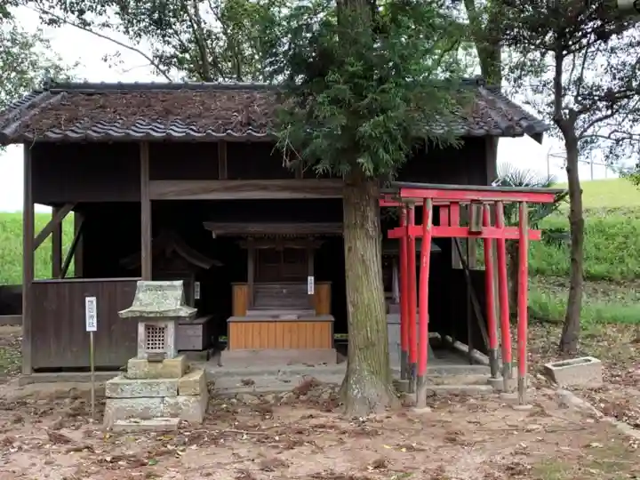 若一神社の末社・摂社
