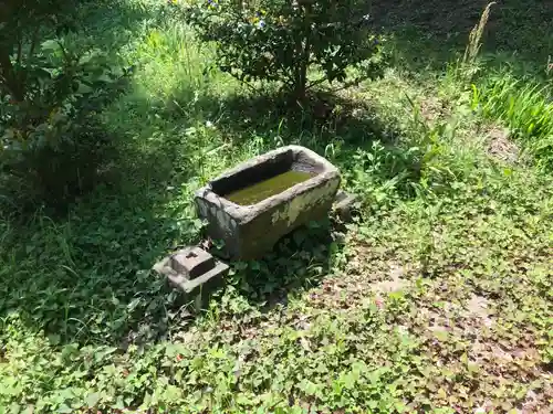 御霊白幡大明神の手水舎