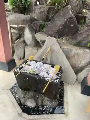 差出磯大嶽山神社 仕事と健康と厄よけの神さま(山梨県)