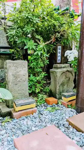 吉原弁財天本宮（吉原神社奥宮）のお墓