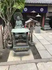 浅草寺の像