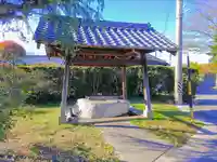 神明社(山崎川原)の手水舎