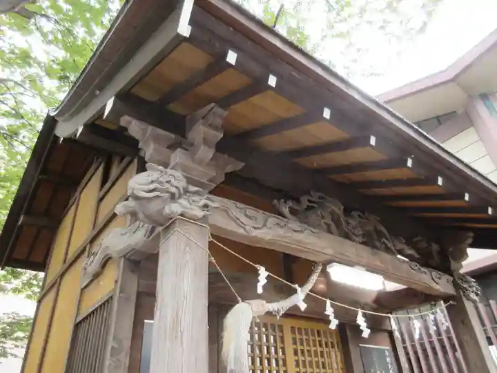 日野八坂神社の末社・摂社