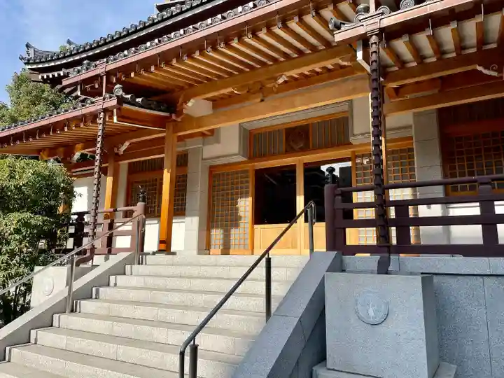 教安寺の本殿・本堂