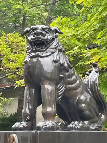 厚岸真龍神社の狛犬