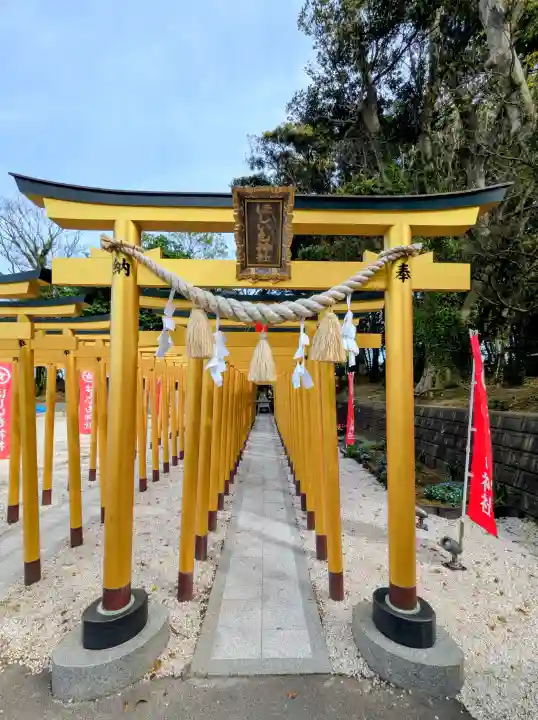 ほしいも神社の{uncategorized: "未分類", other: "その他", undefined: "問題あり", building: "その他建物", grave: "お墓", sacred_gate: "鳥居", guardian: "狛犬", statue: "像", buddha: "仏像", history: "歴史", nature: "自然", garden: "庭園", animal: "動物", pagoda: "塔", temizu: "手水舎", mountain_gate: "山門・神門", sanctuary: "本殿・本堂", subordinate: "末社・摂社", art: "芸術", scenery: "景色", jizo: "地蔵", ema: "絵馬", goshuin: "御朱印", omikuji: "おみくじ", items: "授与品その他", amulet: "お守り", goshuincho: "御朱印帳", eats: "食事", festival: "お祭り", votive_dance: "神楽", shichigosan: "七五三参", wedding: "結婚式", experience: "体験その他", initially: "初詣", around: "周辺", anti_infection: "感染症対策"}