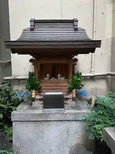 家内喜稲荷神社の末社・摂社