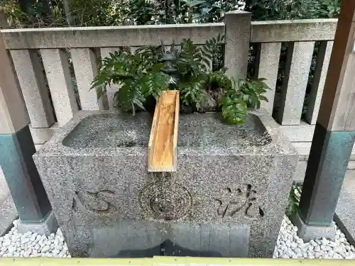 福徳神社（芽吹稲荷）の{uncategorized: "未分類", other: "その他", undefined: "問題あり", building: "その他建物", grave: "お墓", sacred_gate: "鳥居", guardian: "狛犬", statue: "像", buddha: "仏像", history: "歴史", nature: "自然", garden: "庭園", animal: "動物", pagoda: "塔", temizu: "手水舎", mountain_gate: "山門・神門", sanctuary: "本殿・本堂", subordinate: "末社・摂社", art: "芸術", scenery: "景色", jizo: "地蔵", ema: "絵馬", goshuin: "御朱印", omikuji: "おみくじ", items: "授与品その他", amulet: "お守り", goshuincho: "御朱印帳", eats: "食事", festival: "お祭り", votive_dance: "神楽", shichigosan: "七五三参", wedding: "結婚式", experience: "体験その他", initially: "初詣", around: "周辺", anti_infection: "感染症対策"}