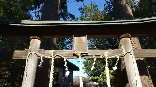 岩崎神社の鳥居