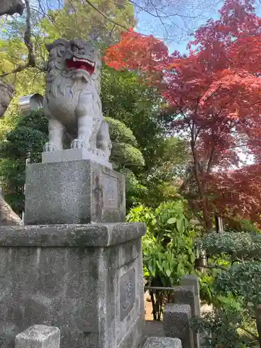 比々多神社の狛犬