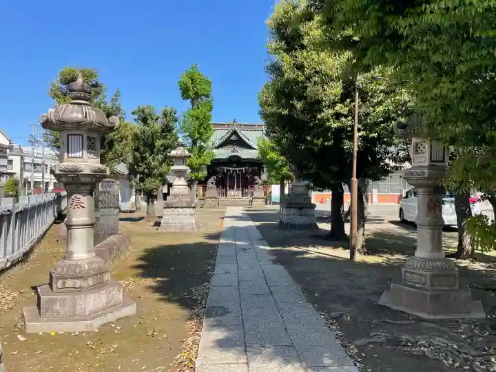 大戸神社の{uncategorized: "未分類", other: "その他", undefined: "問題あり", building: "その他建物", grave: "お墓", sacred_gate: "鳥居", guardian: "狛犬", statue: "像", buddha: "仏像", history: "歴史", nature: "自然", garden: "庭園", animal: "動物", pagoda: "塔", temizu: "手水舎", mountain_gate: "山門・神門", sanctuary: "本殿・本堂", subordinate: "末社・摂社", art: "芸術", scenery: "景色", jizo: "地蔵", ema: "絵馬", goshuin: "御朱印", omikuji: "おみくじ", items: "授与品その他", amulet: "お守り", goshuincho: "御朱印帳", eats: "食事", festival: "お祭り", votive_dance: "神楽", shichigosan: "七五三参", wedding: "結婚式", experience: "体験その他", initially: "初詣", around: "周辺", anti_infection: "感染症対策"}