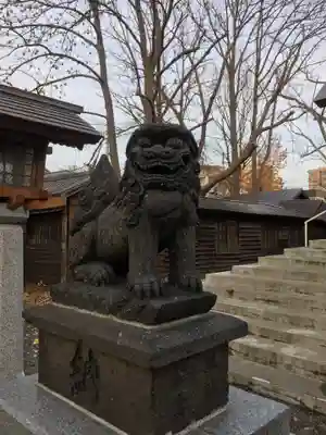 札幌諏訪神社の狛犬