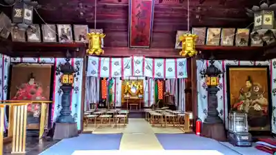 八柱神社の本殿・本堂