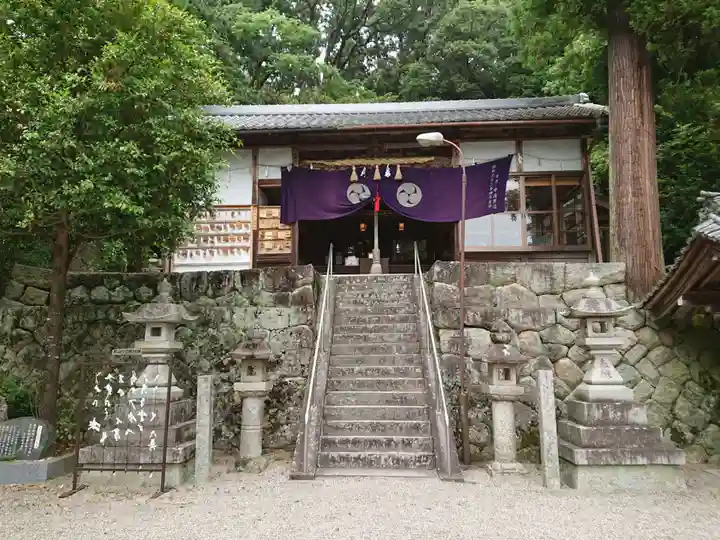 日置神社の本殿・本堂