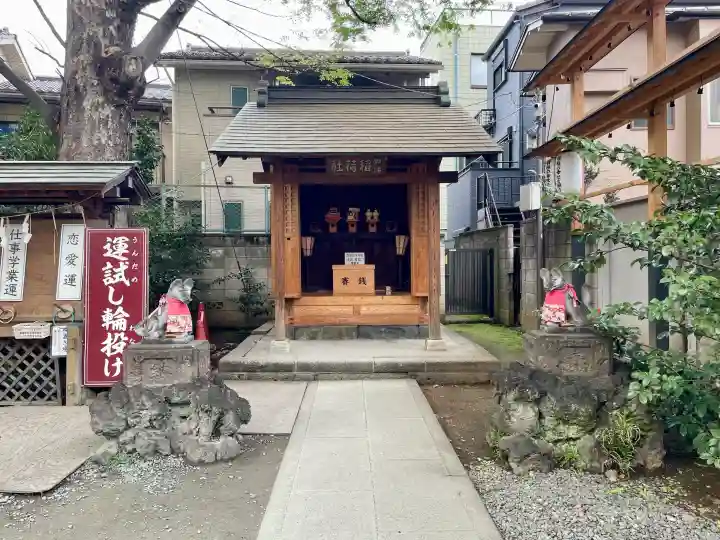 川越熊野神社の{uncategorized: "未分類", other: "その他", undefined: "問題あり", building: "その他建物", grave: "お墓", sacred_gate: "鳥居", guardian: "狛犬", statue: "像", buddha: "仏像", history: "歴史", nature: "自然", garden: "庭園", animal: "動物", pagoda: "塔", temizu: "手水舎", mountain_gate: "山門・神門", sanctuary: "本殿・本堂", subordinate: "末社・摂社", art: "芸術", scenery: "景色", jizo: "地蔵", ema: "絵馬", goshuin: "御朱印", omikuji: "おみくじ", items: "授与品その他", amulet: "お守り", goshuincho: "御朱印帳", eats: "食事", festival: "お祭り", votive_dance: "神楽", shichigosan: "七五三参", wedding: "結婚式", experience: "体験その他", initially: "初詣", around: "周辺", anti_infection: "感染症対策"}
