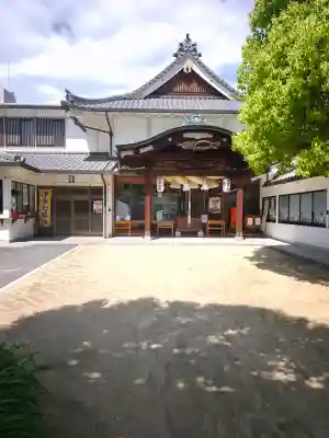 出雲大社松山分祠の{uncategorized: "未分類", other: "その他", undefined: "問題あり", building: "その他建物", grave: "お墓", sacred_gate: "鳥居", guardian: "狛犬", statue: "像", buddha: "仏像", history: "歴史", nature: "自然", garden: "庭園", animal: "動物", pagoda: "塔", temizu: "手水舎", mountain_gate: "山門・神門", sanctuary: "本殿・本堂", subordinate: "末社・摂社", art: "芸術", scenery: "景色", jizo: "地蔵", ema: "絵馬", goshuin: "御朱印", omikuji: "おみくじ", items: "授与品その他", amulet: "お守り", goshuincho: "御朱印帳", eats: "食事", festival: "お祭り", votive_dance: "神楽", shichigosan: "七五三参", wedding: "結婚式", experience: "体験その他", initially: "初詣", around: "周辺", anti_infection: "感染症対策"}