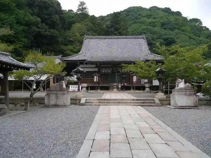 法輪寺の本殿・本堂