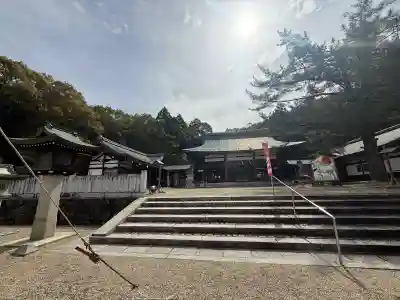 奈良縣護國神社の{uncategorized: "未分類", other: "その他", undefined: "問題あり", building: "その他建物", grave: "お墓", sacred_gate: "鳥居", guardian: "狛犬", statue: "像", buddha: "仏像", history: "歴史", nature: "自然", garden: "庭園", animal: "動物", pagoda: "塔", temizu: "手水舎", mountain_gate: "山門・神門", sanctuary: "本殿・本堂", subordinate: "末社・摂社", art: "芸術", scenery: "景色", jizo: "地蔵", ema: "絵馬", goshuin: "御朱印", omikuji: "おみくじ", items: "授与品その他", amulet: "お守り", goshuincho: "御朱印帳", eats: "食事", festival: "お祭り", votive_dance: "神楽", shichigosan: "七五三参", wedding: "結婚式", experience: "体験その他", initially: "初詣", around: "周辺", anti_infection: "感染症対策"}