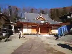 龍散寺の本殿