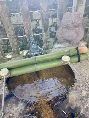 興玉神社の{uncategorized: "未分類", other: "その他", undefined: "問題あり", building: "その他建物", grave: "お墓", sacred_gate: "鳥居", guardian: "狛犬", statue: "像", buddha: "仏像", history: "歴史", nature: "自然", garden: "庭園", animal: "動物", pagoda: "塔", temizu: "手水舎", mountain_gate: "山門・神門", sanctuary: "本殿・本堂", subordinate: "末社・摂社", art: "芸術", scenery: "景色", jizo: "地蔵", ema: "絵馬", goshuin: "御朱印", omikuji: "おみくじ", items: "授与品その他", amulet: "お守り", goshuincho: "御朱印帳", eats: "食事", festival: "お祭り", votive_dance: "神楽", shichigosan: "七五三参", wedding: "結婚式", experience: "体験その他", initially: "初詣", around: "周辺", anti_infection: "感染症対策"}