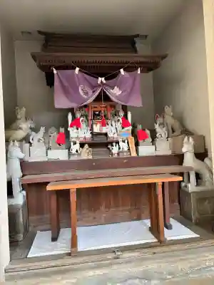 溝口神社の{uncategorized: "未分類", other: "その他", undefined: "問題あり", building: "その他建物", grave: "お墓", sacred_gate: "鳥居", guardian: "狛犬", statue: "像", buddha: "仏像", history: "歴史", nature: "自然", garden: "庭園", animal: "動物", pagoda: "塔", temizu: "手水舎", mountain_gate: "山門・神門", sanctuary: "本殿・本堂", subordinate: "末社・摂社", art: "芸術", scenery: "景色", jizo: "地蔵", ema: "絵馬", goshuin: "御朱印", omikuji: "おみくじ", items: "授与品その他", amulet: "お守り", goshuincho: "御朱印帳", eats: "食事", festival: "お祭り", votive_dance: "神楽", shichigosan: "七五三参", wedding: "結婚式", experience: "体験その他", initially: "初詣", around: "周辺", anti_infection: "感染症対策"}