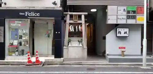 八官神社の鳥居