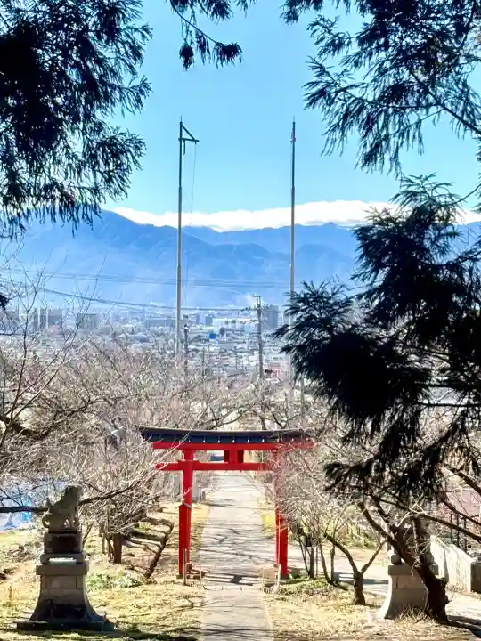 蚊里田八幡宮の{uncategorized: "未分類", other: "その他", undefined: "問題あり", building: "その他建物", grave: "お墓", sacred_gate: "鳥居", guardian: "狛犬", statue: "像", buddha: "仏像", history: "歴史", nature: "自然", garden: "庭園", animal: "動物", pagoda: "塔", temizu: "手水舎", mountain_gate: "山門・神門", sanctuary: "本殿・本堂", subordinate: "末社・摂社", art: "芸術", scenery: "景色", jizo: "地蔵", ema: "絵馬", goshuin: "御朱印", omikuji: "おみくじ", items: "授与品その他", amulet: "お守り", goshuincho: "御朱印帳", eats: "食事", festival: "お祭り", votive_dance: "神楽", shichigosan: "七五三参", wedding: "結婚式", experience: "体験その他", initially: "初詣", around: "周辺", anti_infection: "感染症対策"}
