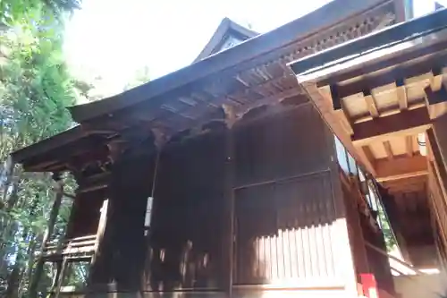 多賀雄神社の本殿