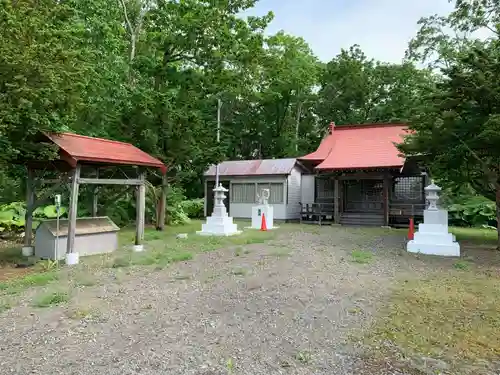 茶内八幡神社のその他建物