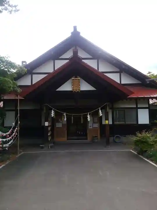 多賀神社の本殿・本堂