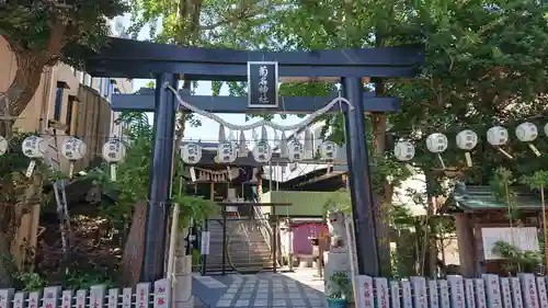 菊名神社の鳥居