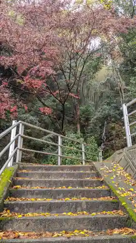 水無瀬の瀧・石切劔箭大神(大阪府)