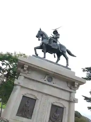 宮城縣護國神社の像