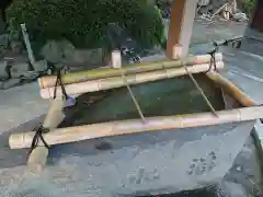 白鳥神社の手水